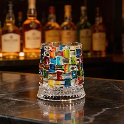 Hand-Painted Embossed Rotating Whiskey Glass – Minimal Luxury Crystal Tumbler with Smooth Spin Design