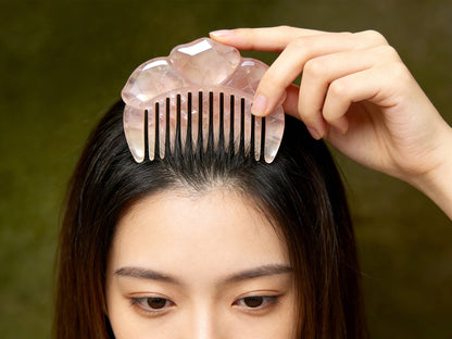 💎🩷Rose Quartz Comb for Luck & Smoothness: Your Daily Talisman of Love and Flow(2026)