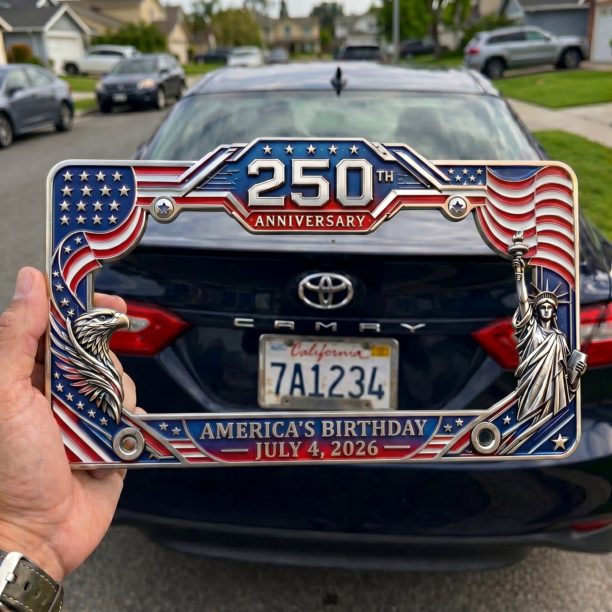 🦅🦅July 4th Gift Hot Sale--250th Anniversary Commemorative License Plate Frame